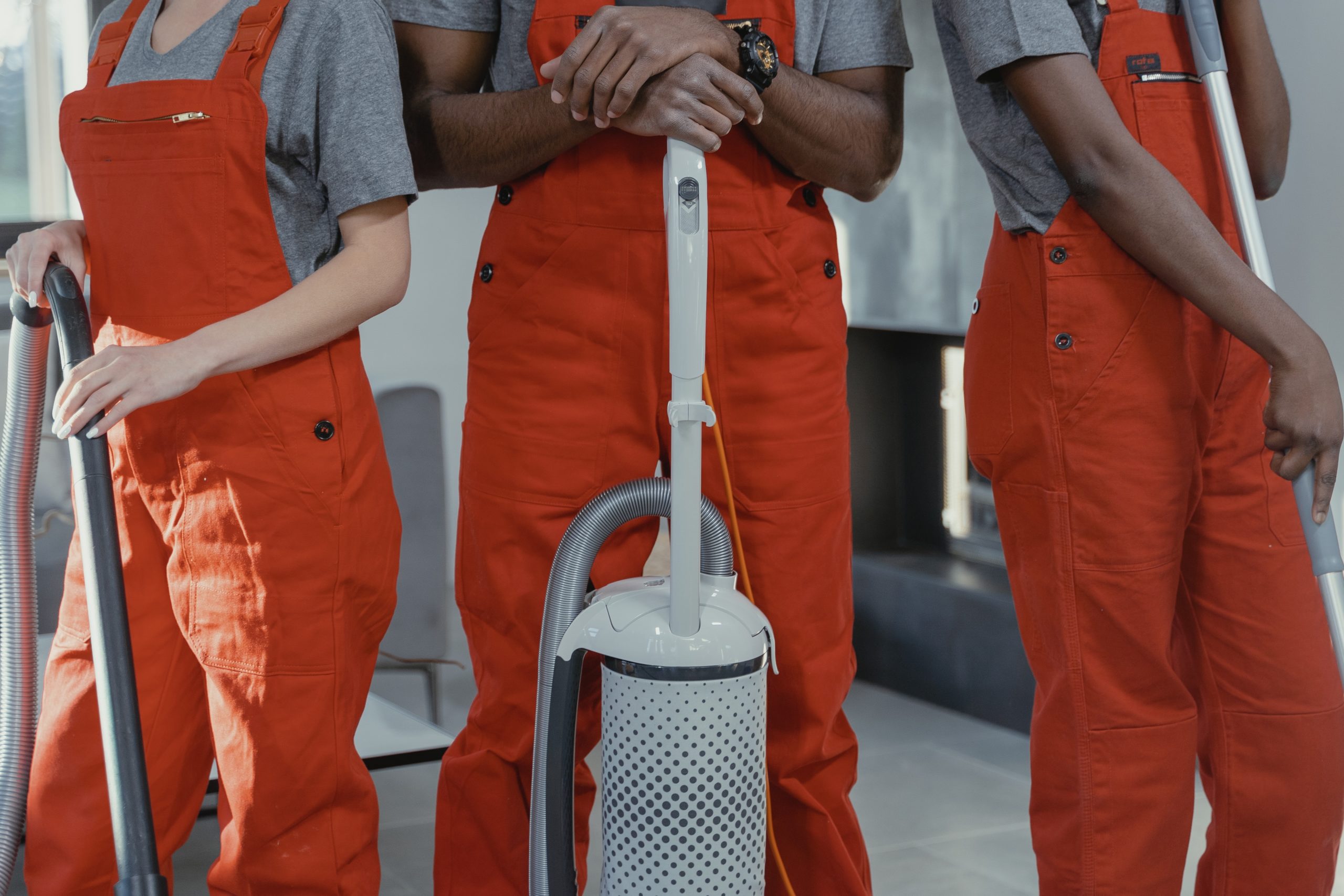 Commercial cleaning - Photo by Tima Miroshnichenko: https://www.pexels.com/photo/people-wearing-orange-coveralls-6195129/